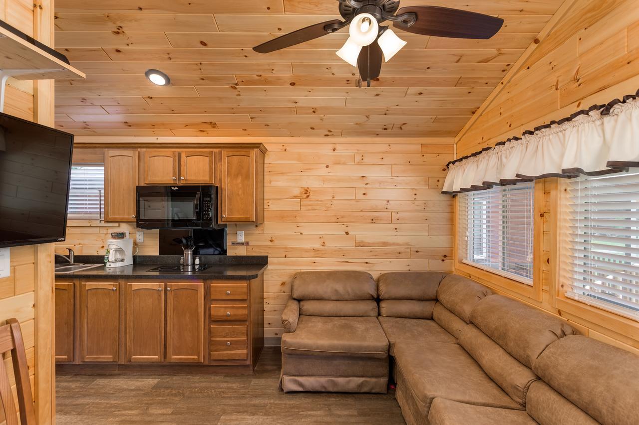 Fort Tatham Rv Resort Sylva Exterior photo